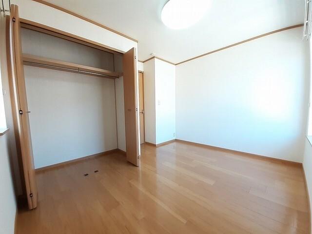 北九州市小倉南区沼緑町アパート 収納