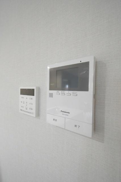 メゾンルボア大里 セキュリティ