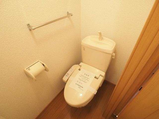 北九州市小倉南区葛原東アパート トイレ