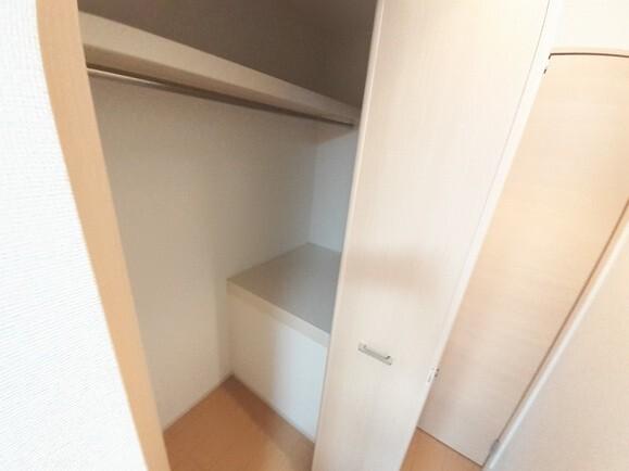北九州市小倉南区若園アパート 収納
