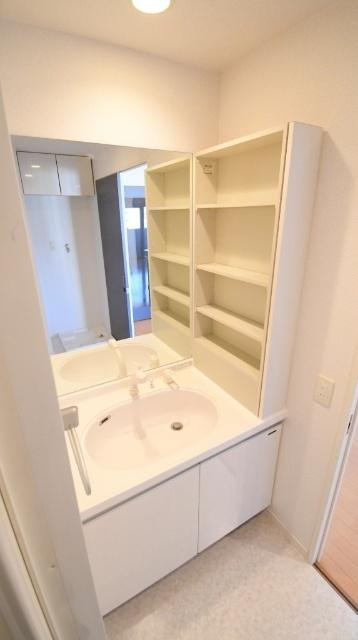 シャトレ大手町Ｎ棟 洗面