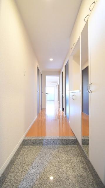 北九州市小倉北区大手町マンション 玄関