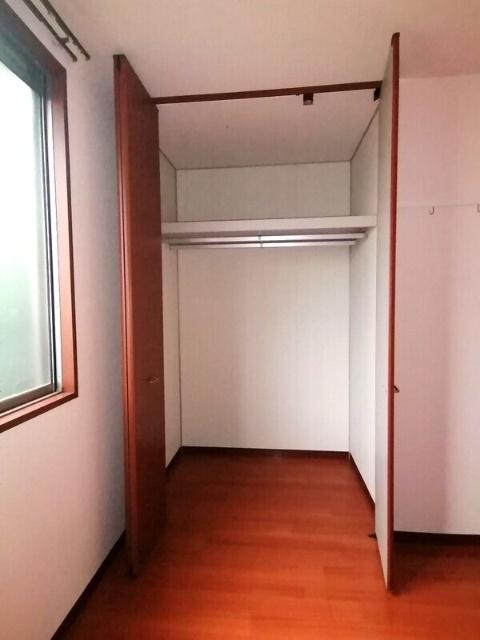 ソレイユ霧ヶ峰 収納