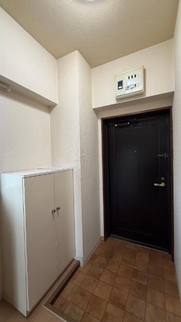 迫野ビル（502） 玄関