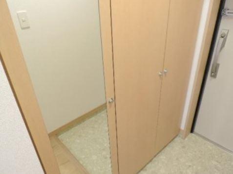 グランヒルズ下曽根 玄関