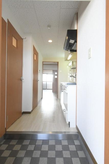 北九州市小倉北区三萩野マンション 玄関