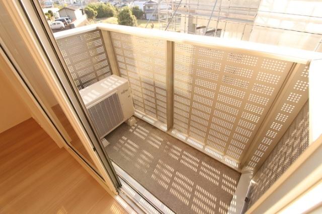 北九州市小倉南区沼本町アパート バルコニー
