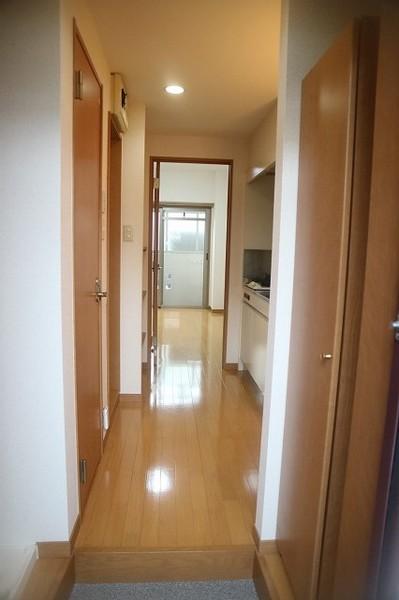 吉野町ワンルームマンション 玄関