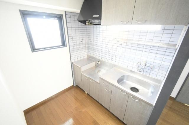 北九州市小倉北区片野マンション キッチン