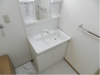 ハニーハイツ三萩野 洗面