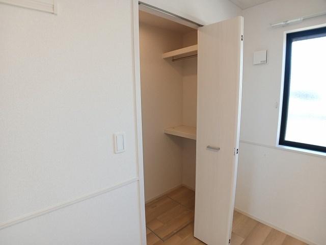 ソレイユ元町Ⅳ 収納