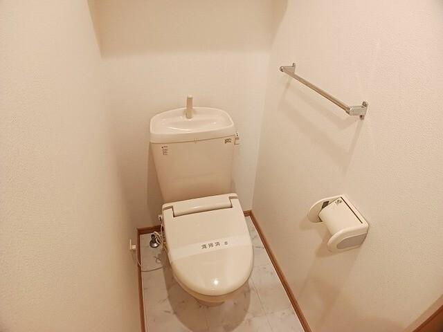 北九州市小倉南区葛原東アパート トイレ