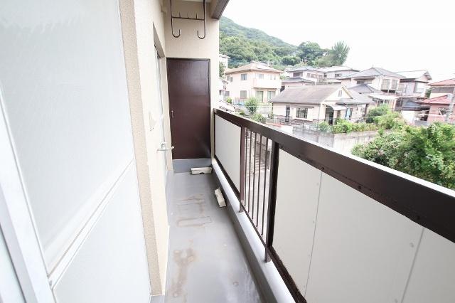 シャンポール湯川 バルコニー