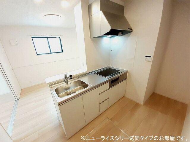 フィールズイーストB キッチン