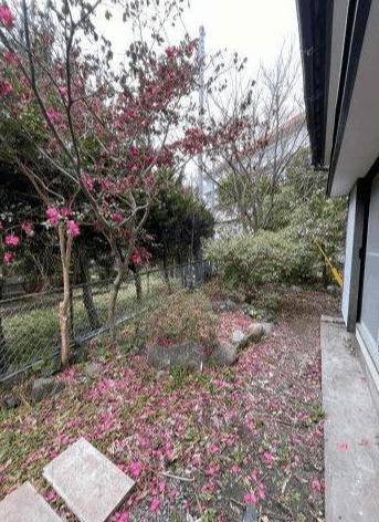 葛原本町戸建て バルコニー