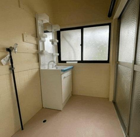 葛原本町戸建て 洗面