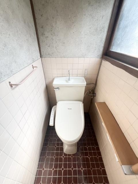 上本町戸建 トイレ