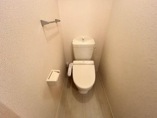 D-K house トイレ
