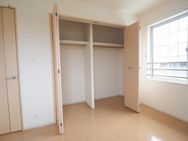 北九州市小倉南区沼南町アパート 収納