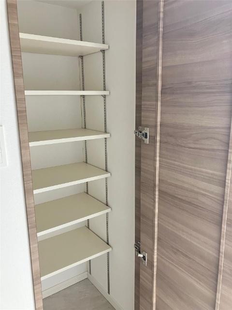 S-RESIDENCE中呉服（403） 収納