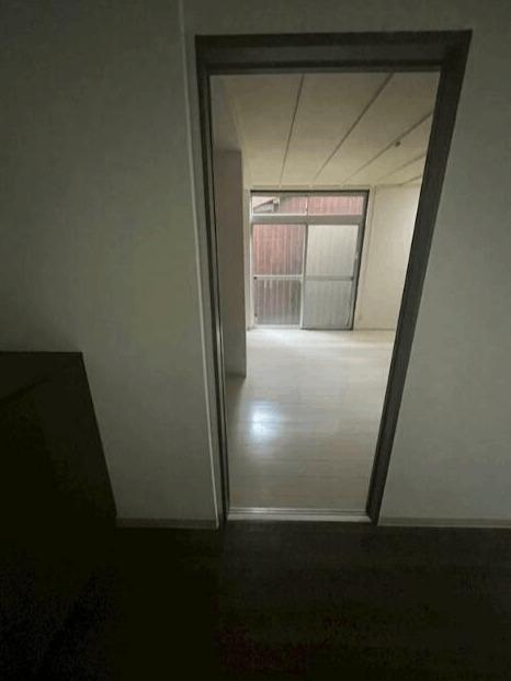 原町一丁目２０番２２号貸家 玄関