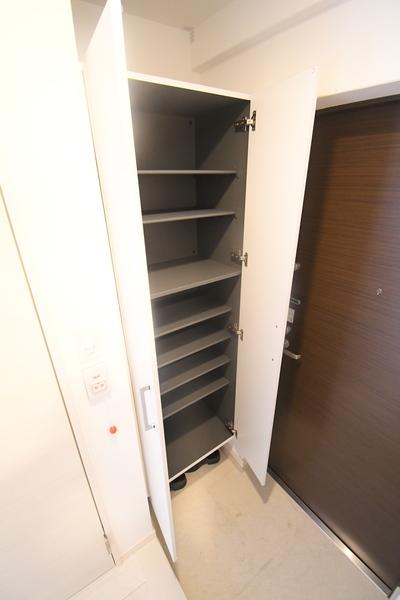 コンダクトレジデンス戸畑 収納