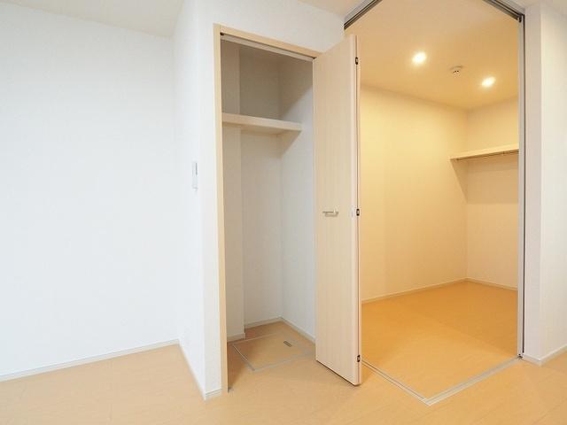 北九州市小倉南区津田アパート 収納