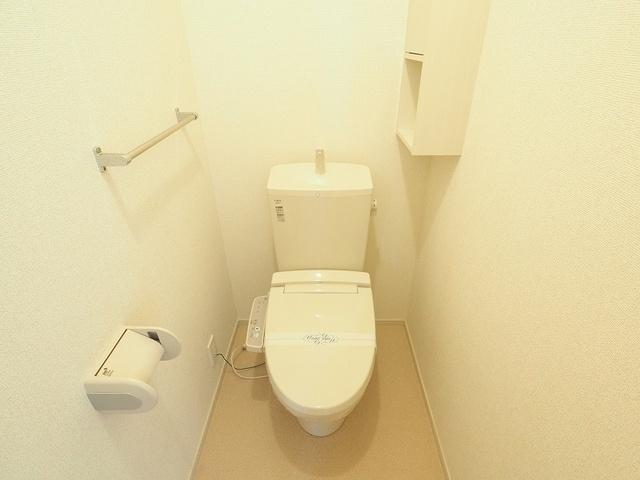北九州市門司区大里桃山町アパート トイレ