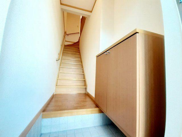 北九州市小倉南区葛原本町アパート 玄関