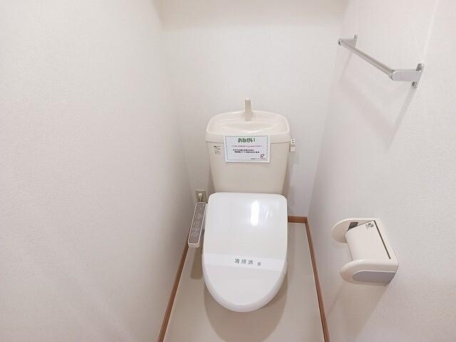 北九州市小倉南区葛原本町アパート トイレ