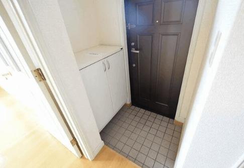 プロバンス赤坂 玄関