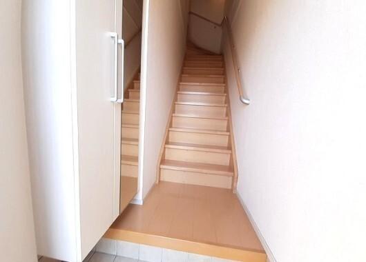 エスカーザ 玄関