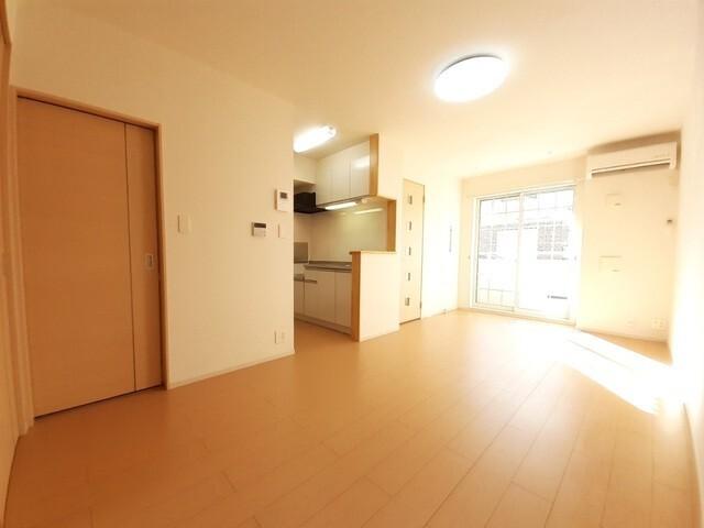 北九州市小倉南区津田南町アパート リビング