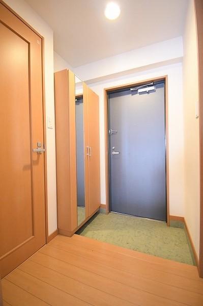 エスペランサ吉野町 玄関