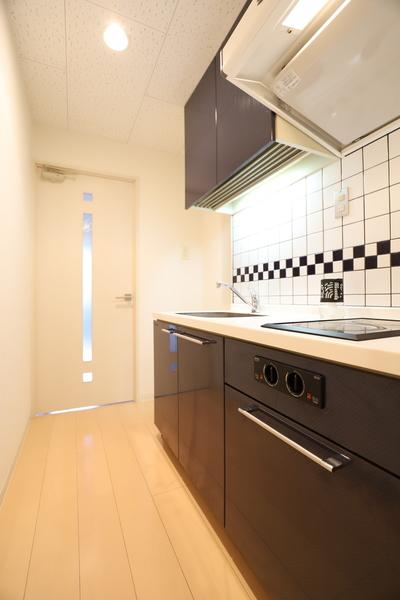 No.72 HARBOR EAST TOWER（1311） キッチン