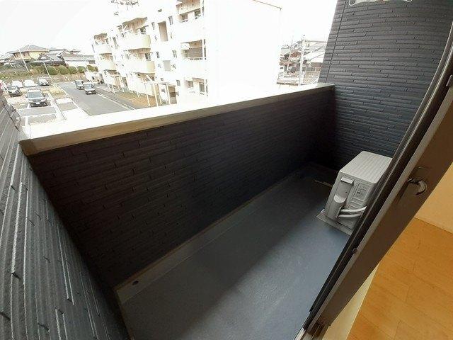 北九州市小倉南区横代東町アパート バルコニー