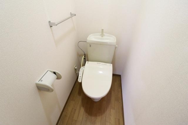 北九州市小倉南区南方アパート トイレ