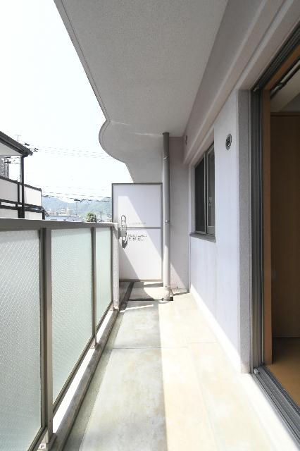 出屋敷館 バルコニー
