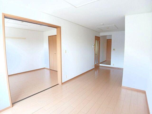 北九州市門司区大字大積アパート リビング