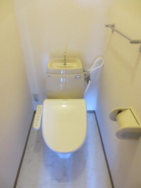 北九州市小倉南区南方アパート トイレ