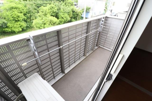 北九州市小倉南区朽網東アパート バルコニー