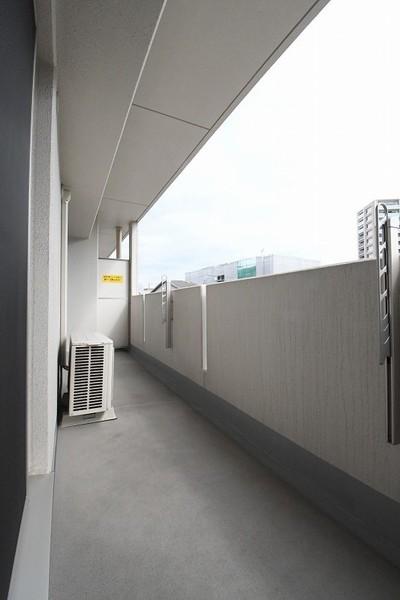 フローラ菜園場 バルコニー