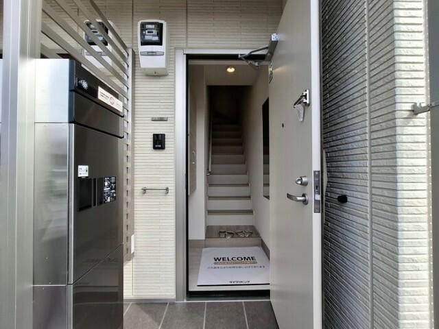 北九州市小倉南区下貫アパート 玄関