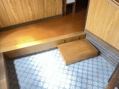 神幸町戸建 玄関