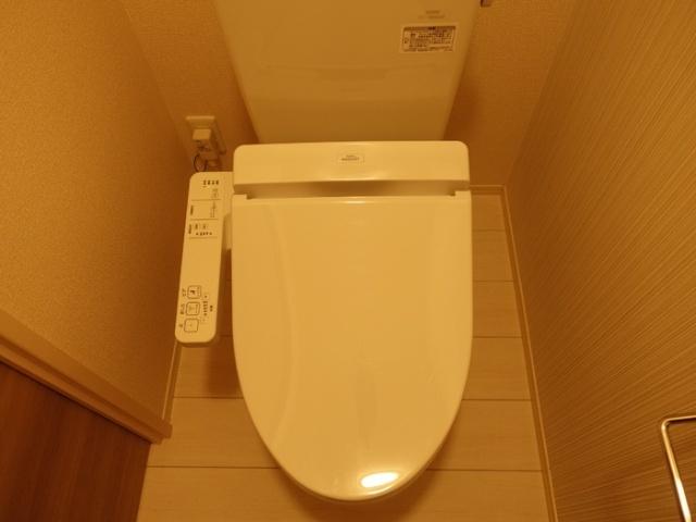 北九州市小倉南区葛原本町アパート トイレ