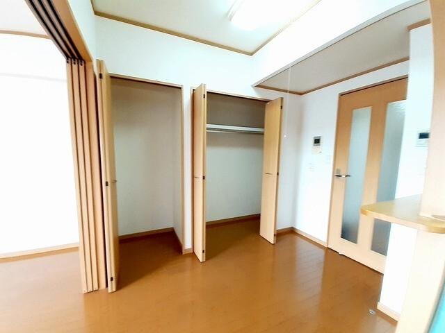 エヴァーグリーンＮ 収納