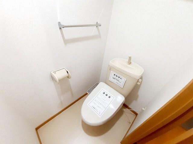 エヴァーグリーンＮ トイレ