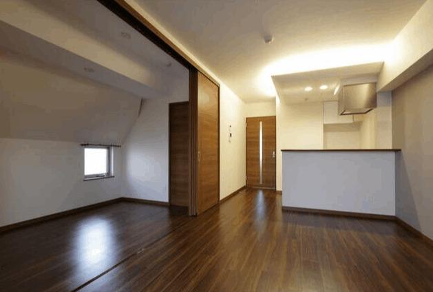 北九州市門司区大里原町マンション リビング