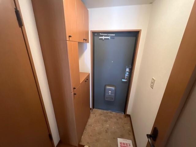 リバーサイド塚田 玄関