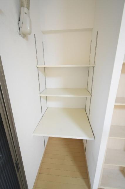 浅野ベイタワー 収納